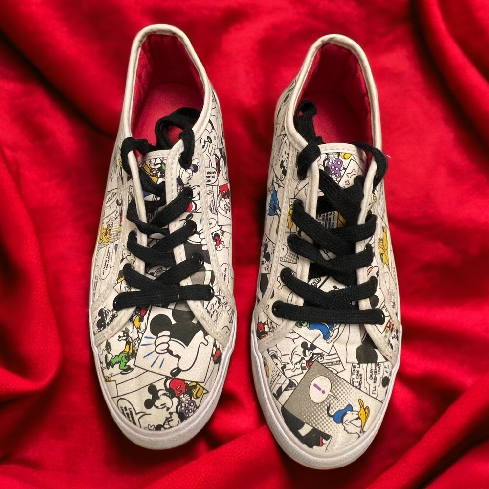 Womens Disney Mickey Mouse Comic Strip Sneakers, Size 9 EUC